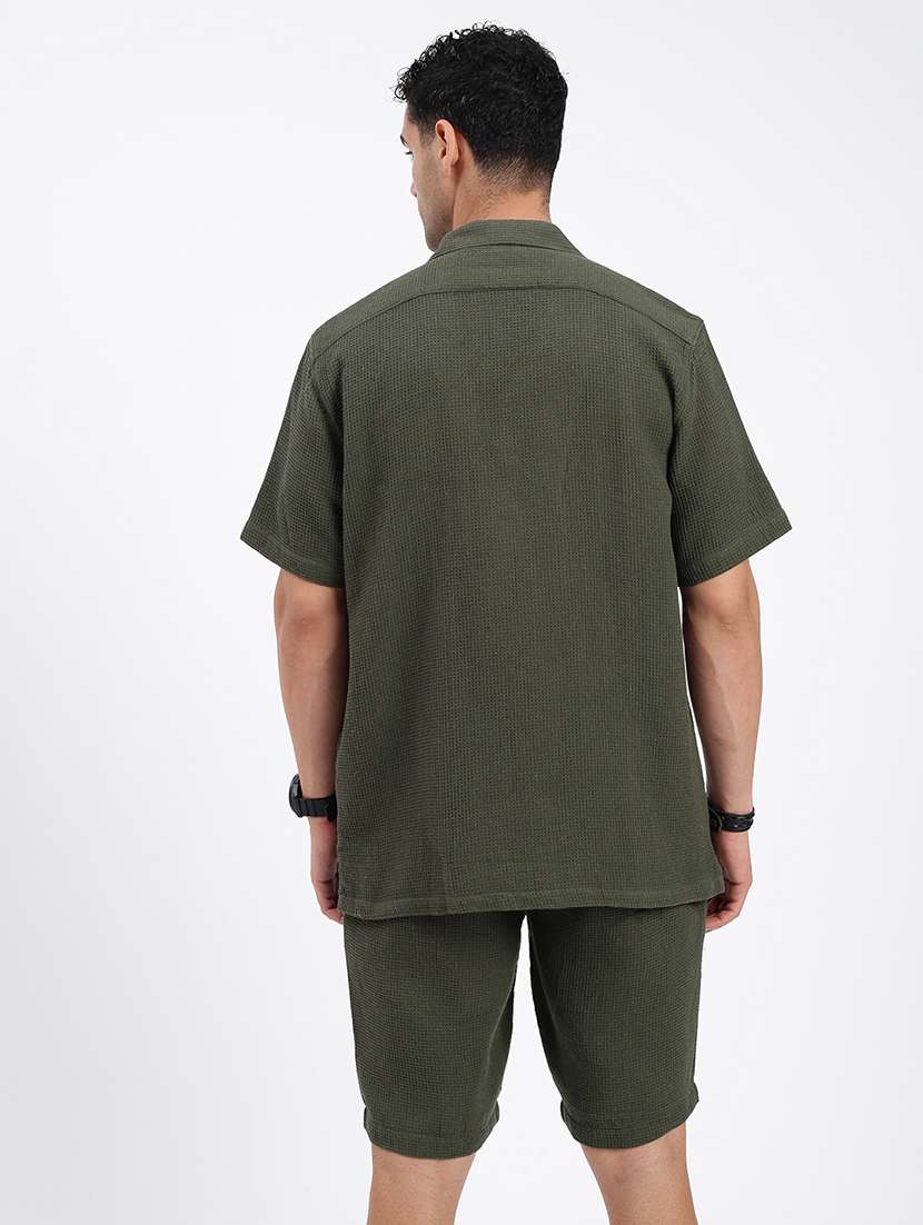 men solid cuban collar short sleeves co-ord set - 21597413 - Standard Image - 3