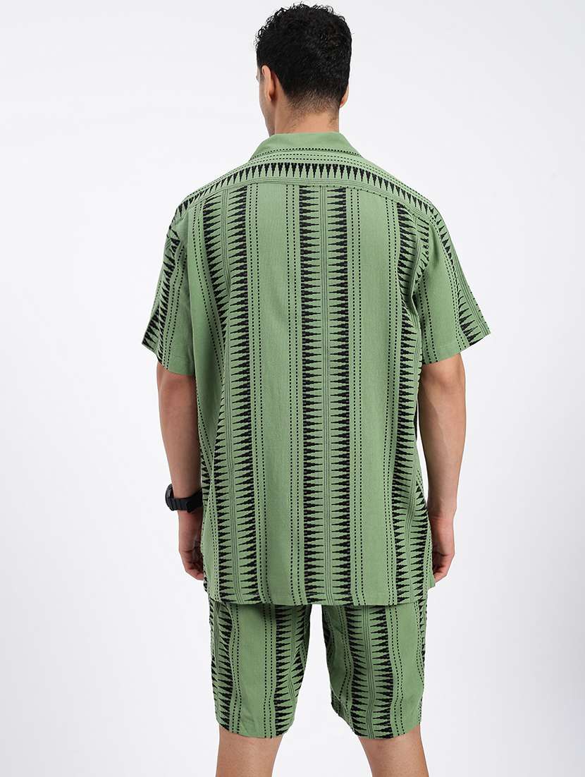 men geometrical cuban collar short sleeves co-ord set - 21597416 -  Standard Image - 3