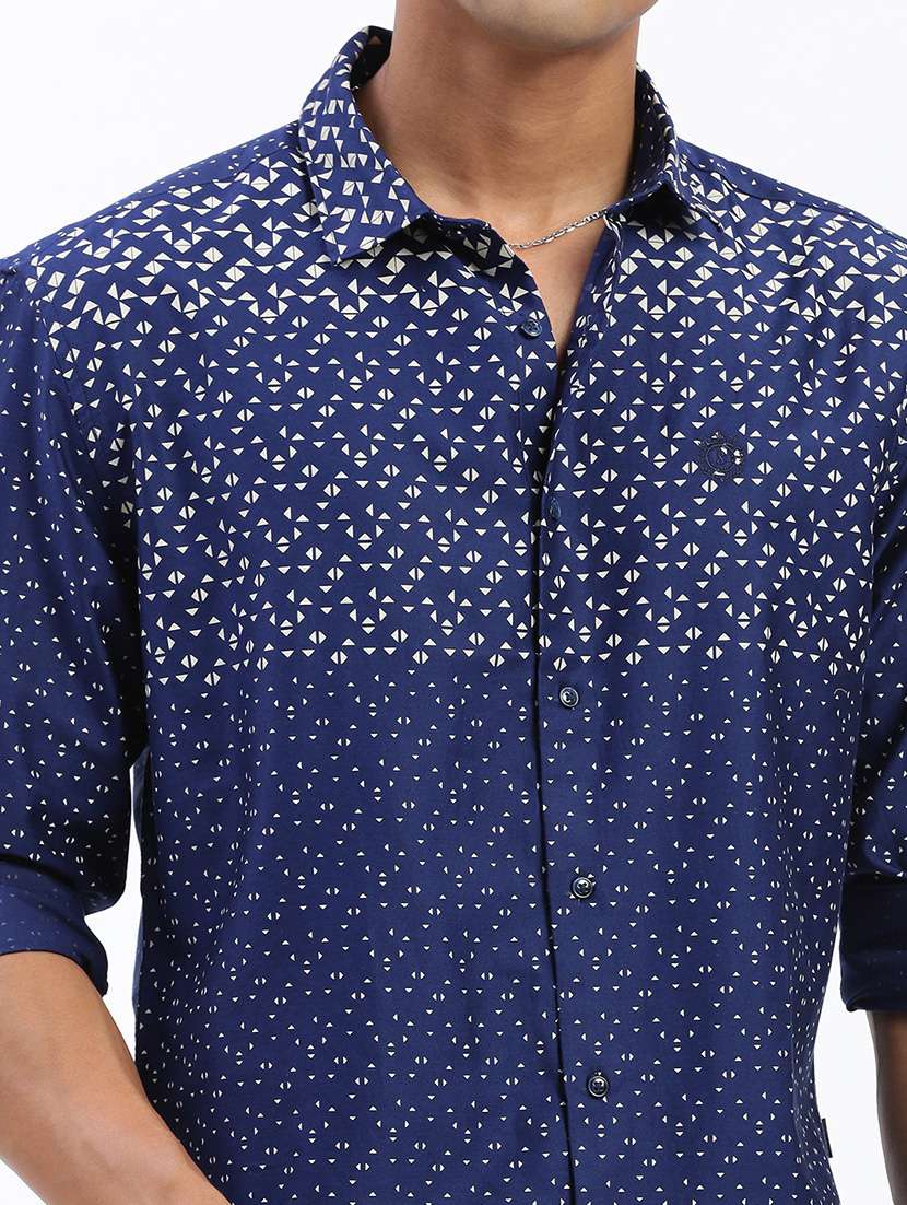 men long sleeves printed casual shirt - 21597467 -  Standard Image - 5
