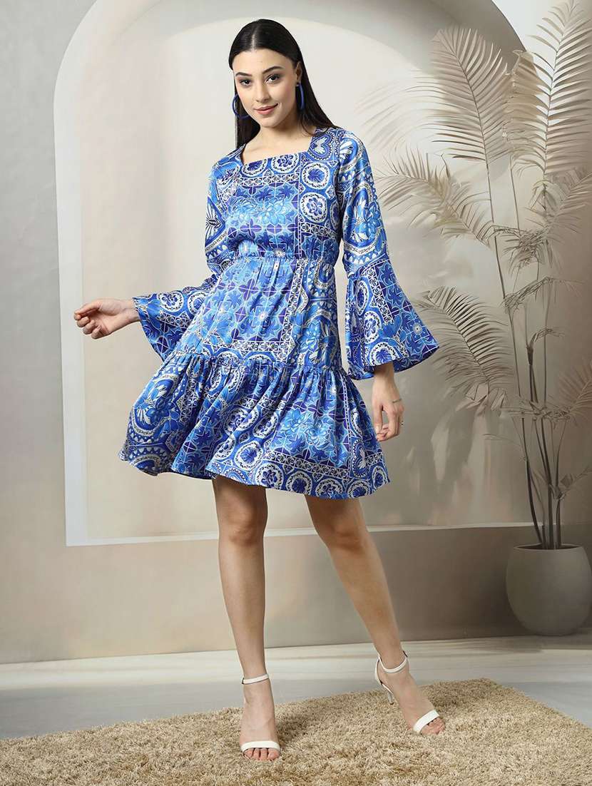 women blue printed tiered dress