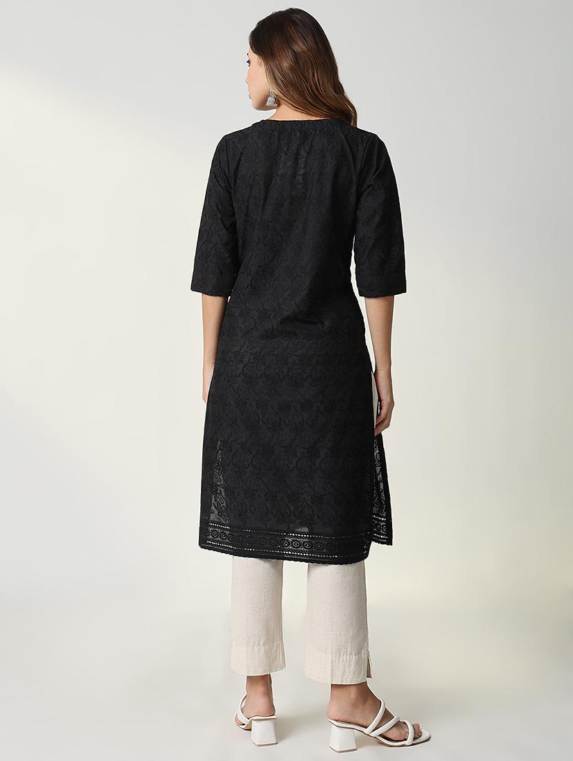 women black solid with work straight kurta - 21598058 - Standard Image - 3