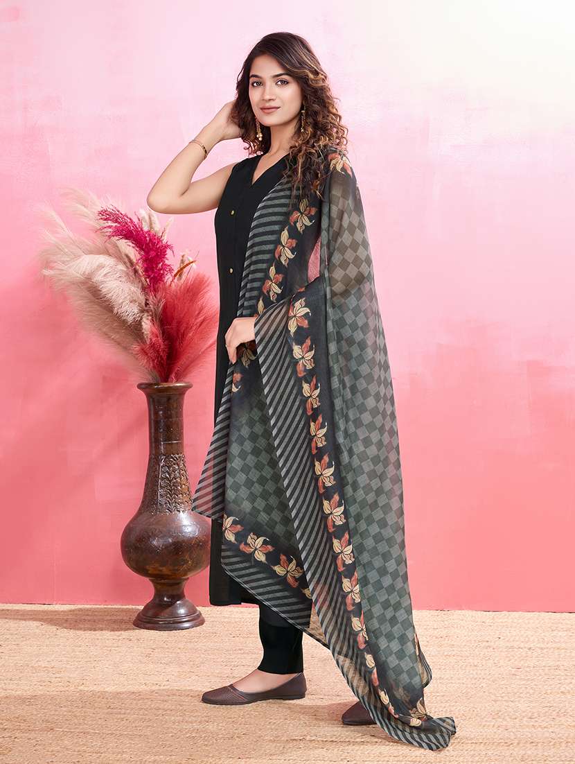 women solid sleeveless kurta pant with dupatta set - 21598073 -  Standard Image - 3