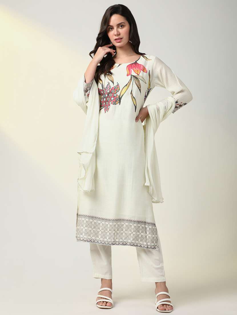 women floral kurta pant set with dupatta - 21598132 - Standard Image - 5