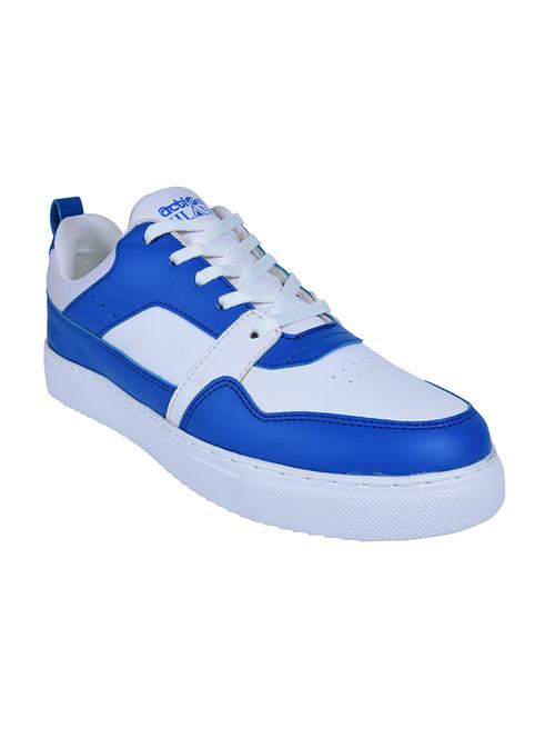 men lace up sneakers - 21598362 -  Standard Image - 0
