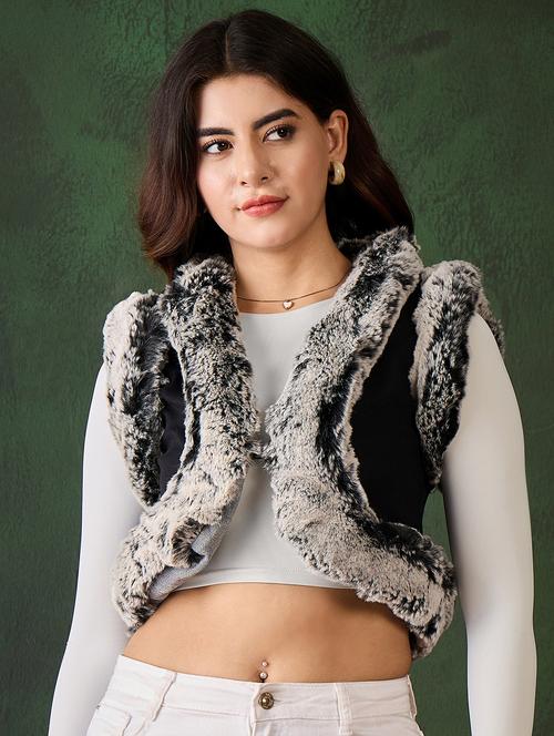 women solid detailed sleeveless shrug - 21599034 - Standard Image - 0