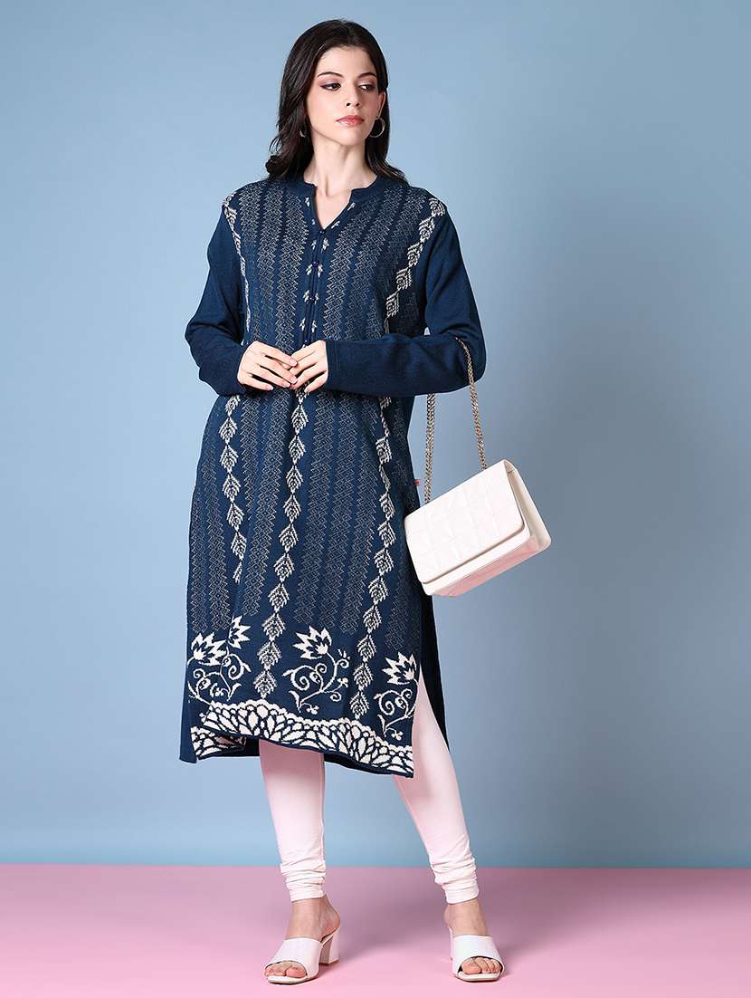 women mandarin neck woolen kurta