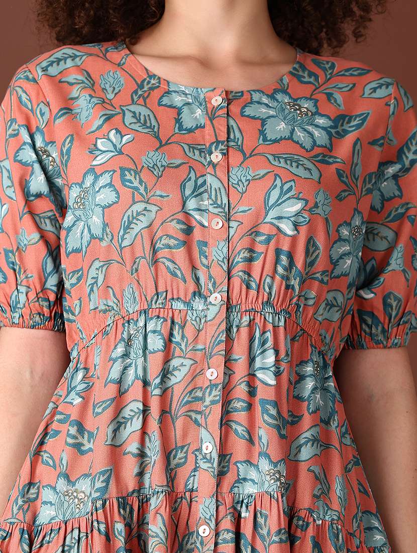 women coarl printed short sleeve tiered dress - 21599079 -  Standard Image - 5