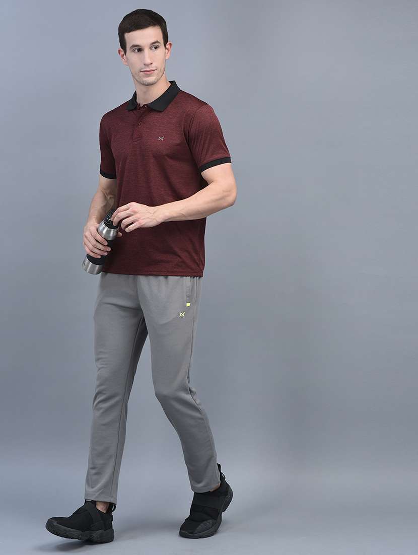 men solid slim fit polo t-shirt - 21601333 -  Standard Image - 3