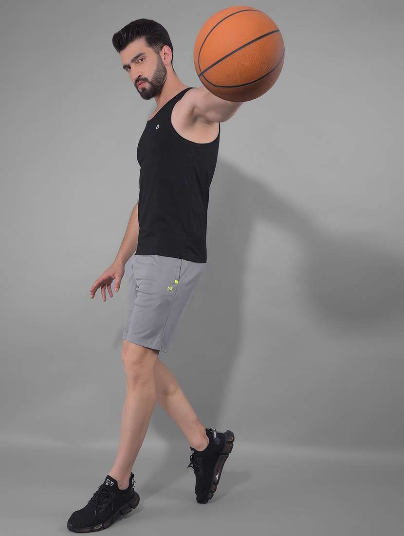 men mid rise solid shorts - 21601400 -  Standard Image - 3