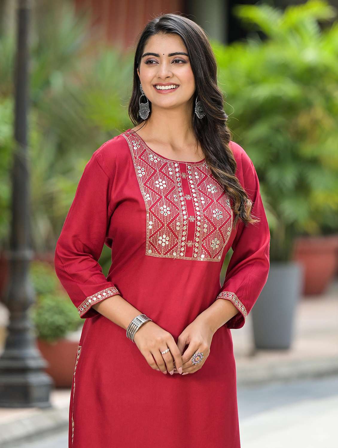 women embroidered three quarter sleeves straight kurta - 21606771 -  Standard Image - 5
