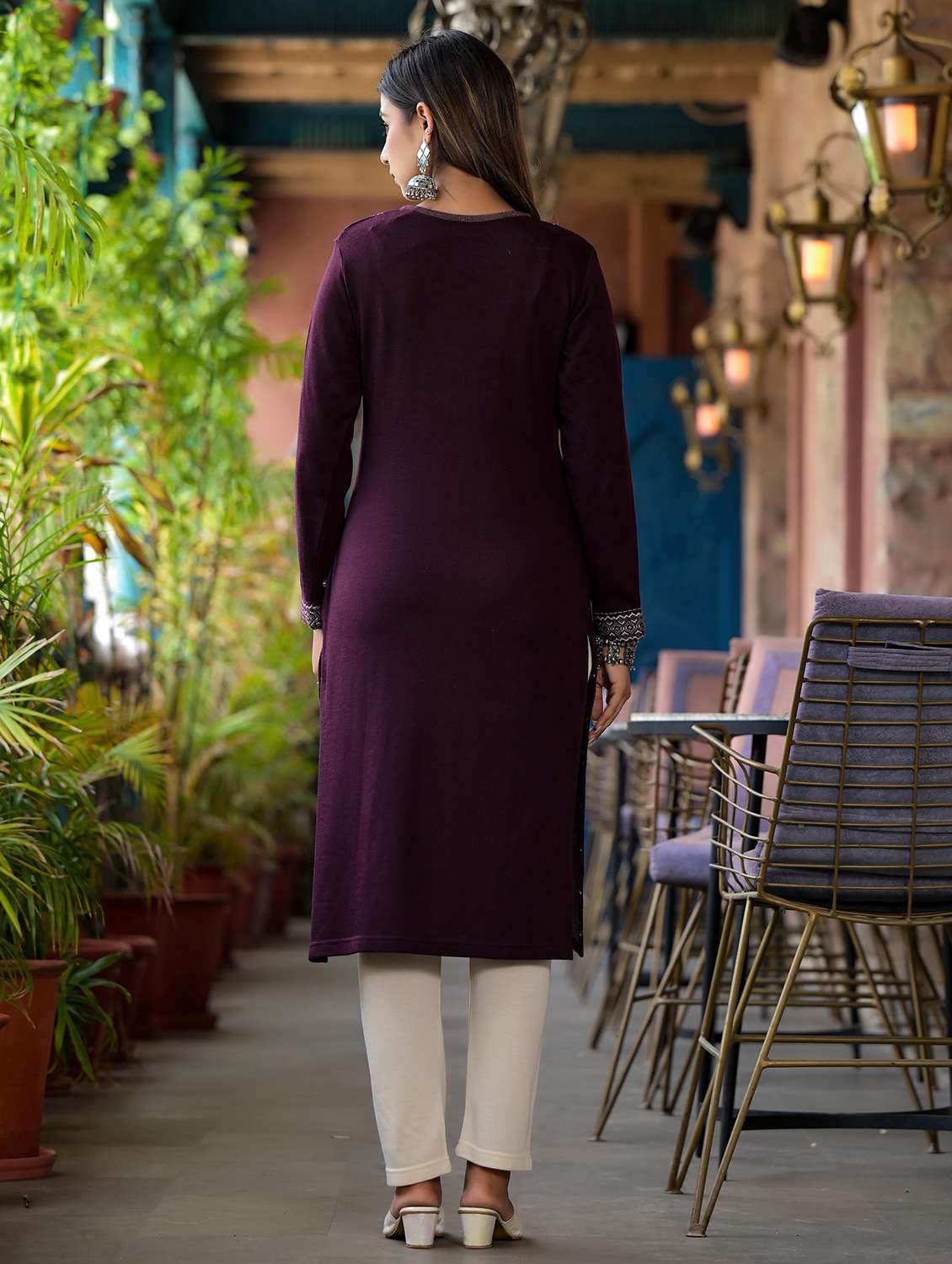 women self design long sleeves straight kurta - 21606798 - Standard Image - 3