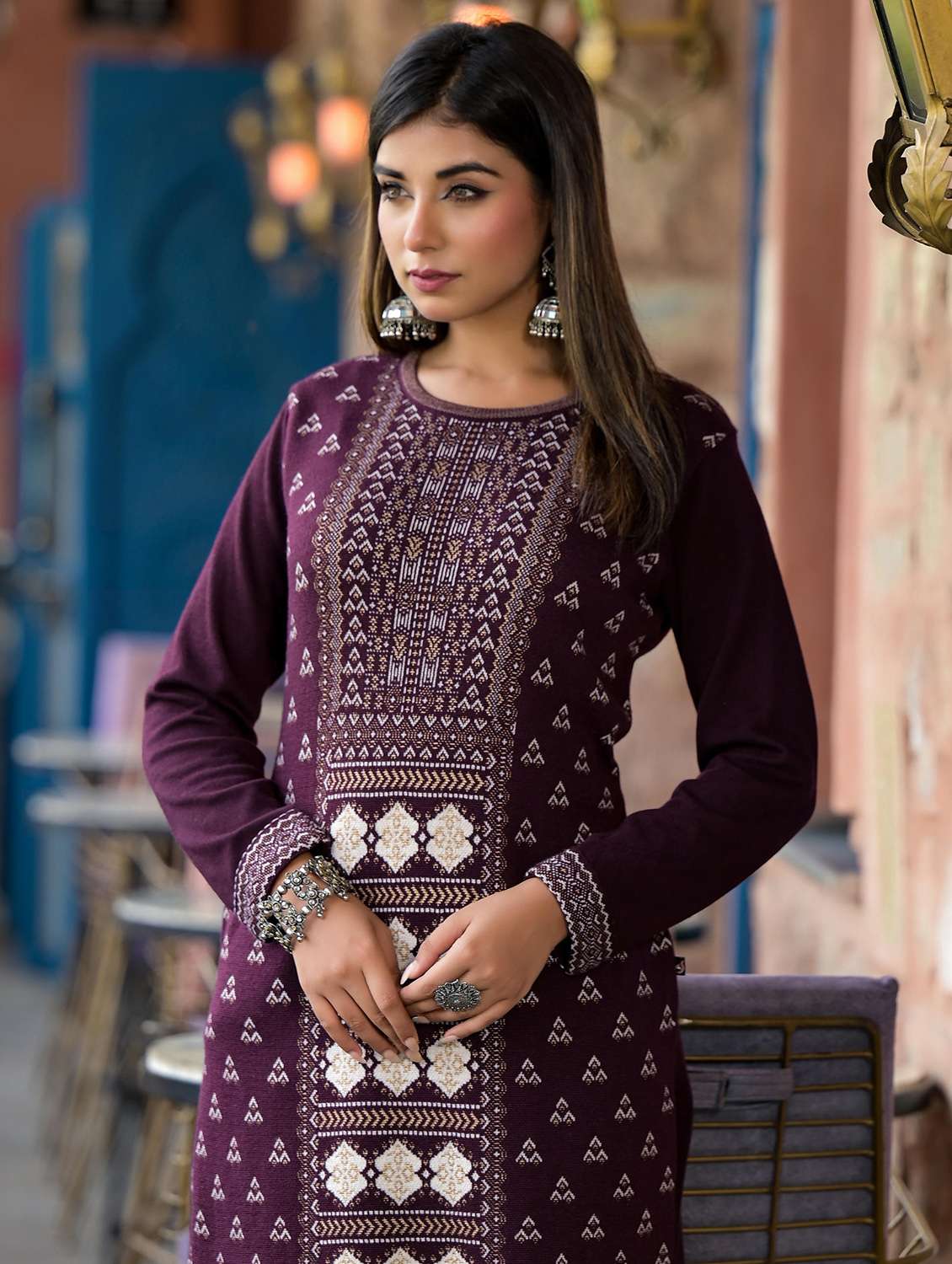 women self design long sleeves straight kurta - 21606798 - Standard Image - 5