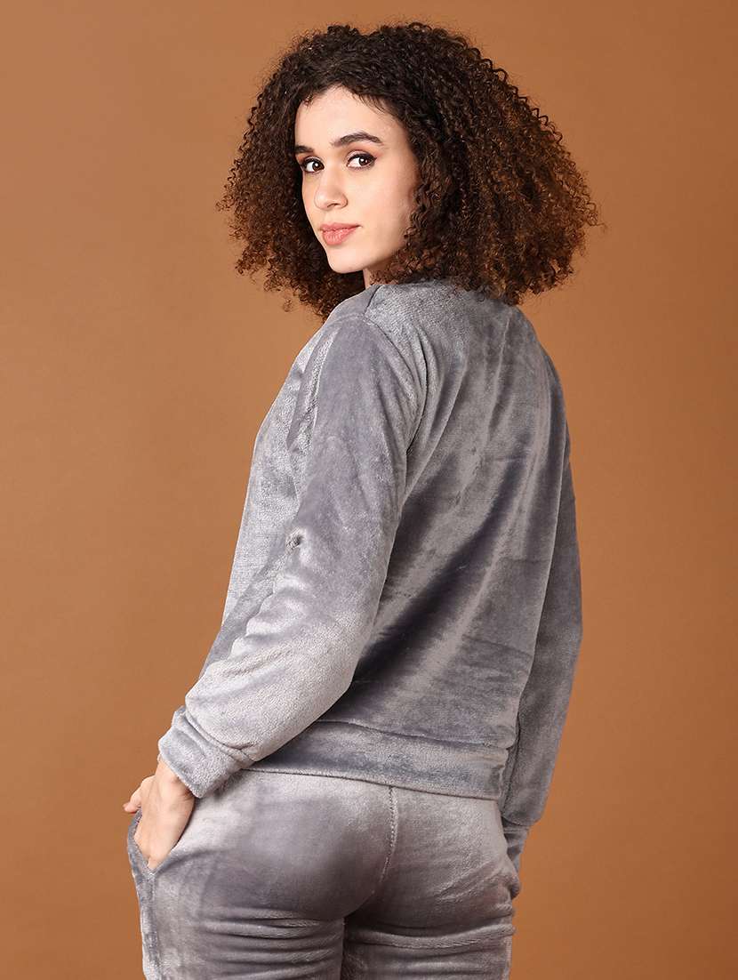 women long sleeves plain sweatshirt - 21606991 -  Standard Image - 3
