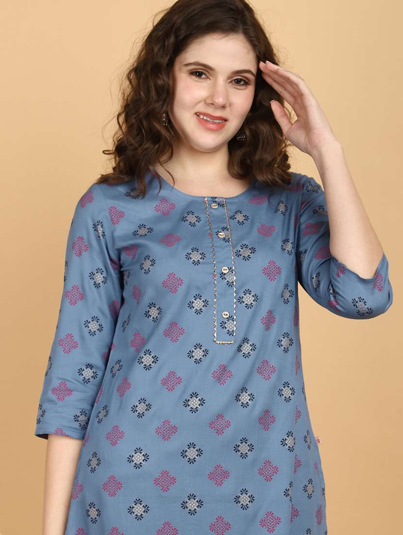 women foil printed three quarter sleeve straight kurta - 21608077 -  Standard Image - 3