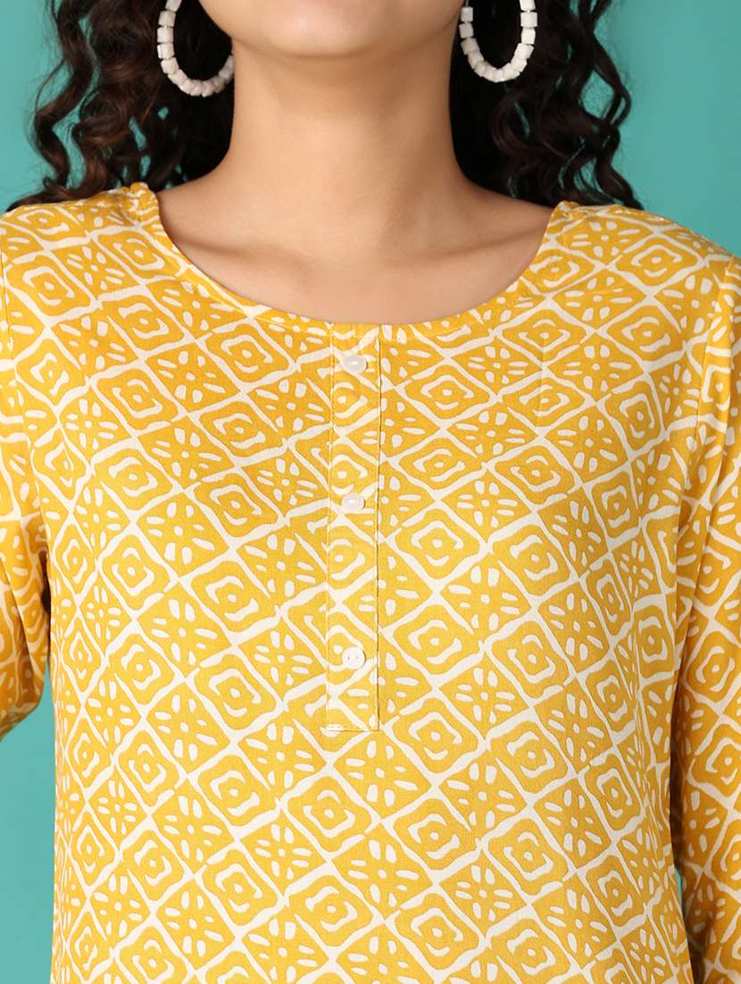 women three quarter sleeve straight kurta - 21608358 -  Standard Image - 5