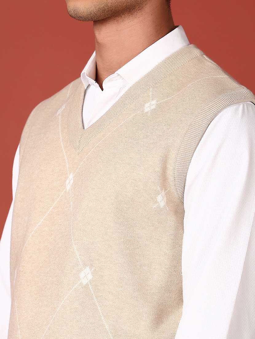 men self design sleeveless regular fit pullover - 21609001 -  Standard Image - 3