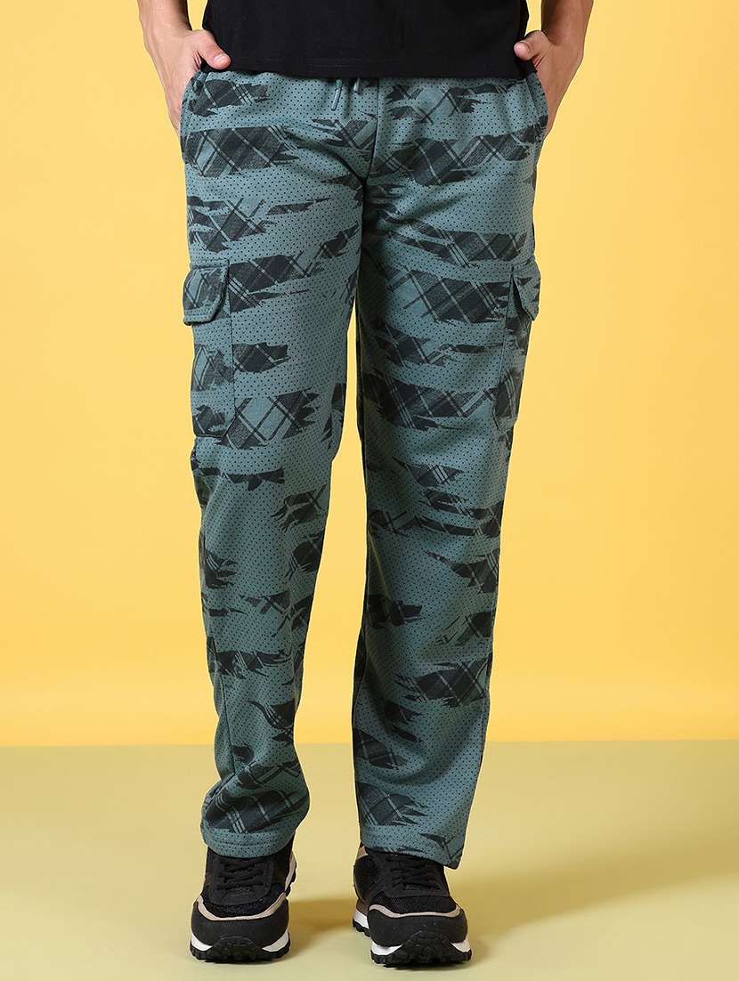 men mid rise printed cargo