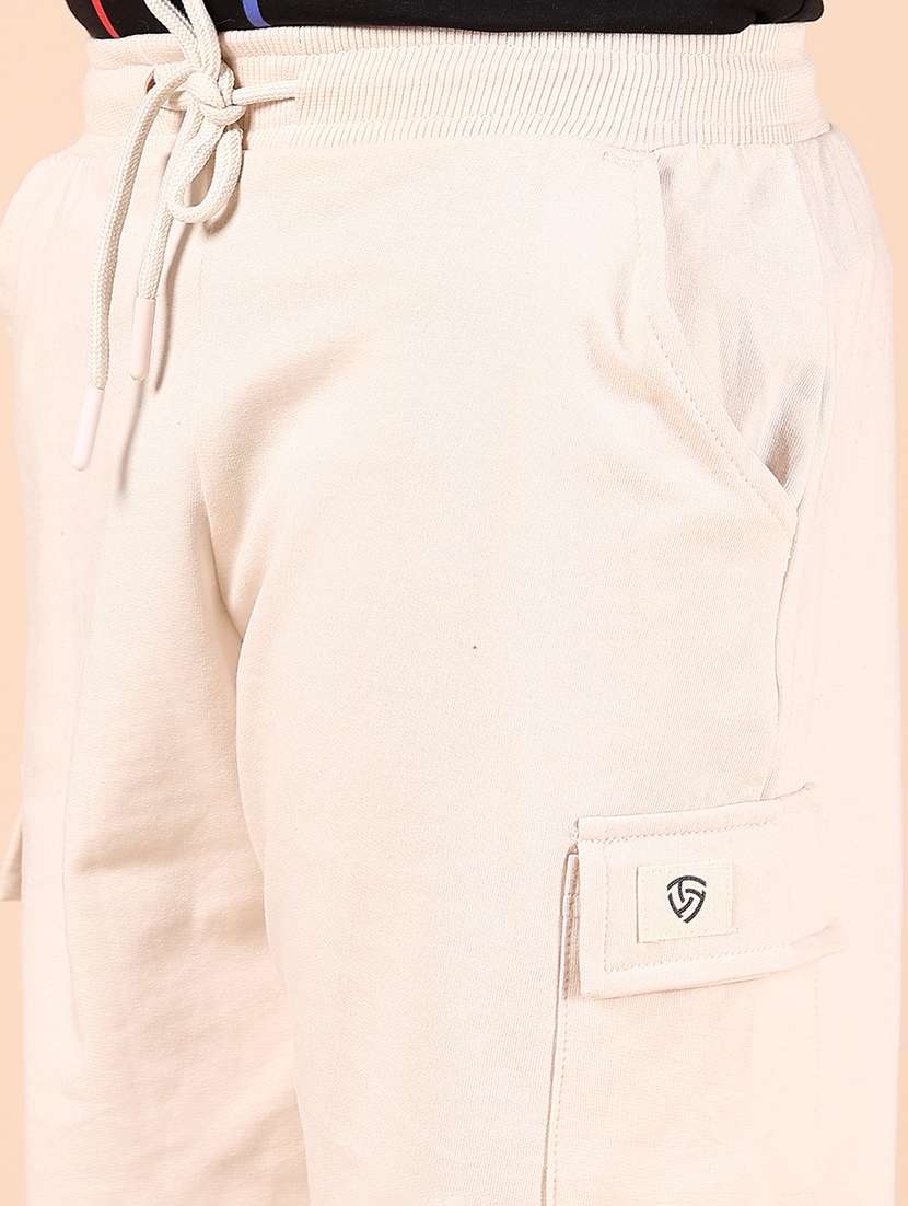 boys solid mid rise cargo shorts - 21609598 - Standard Image - 5