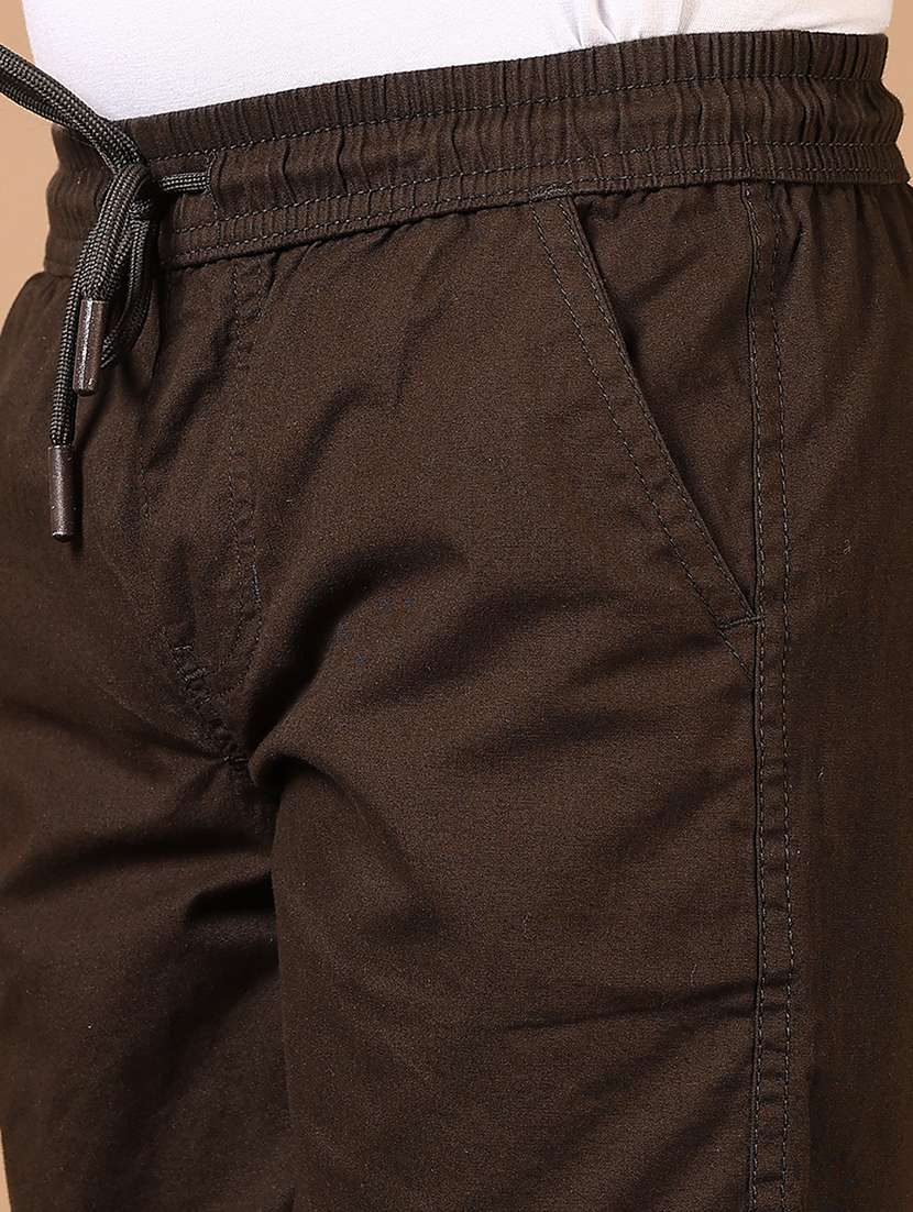 boys solid mid rise casual shorts - 21610109 -  Standard Image - 5