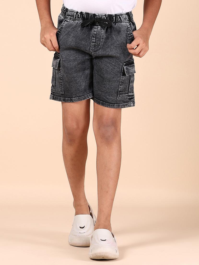 boys solid mid rise cargo shorts