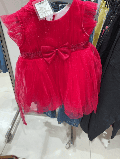 red polyester frock - 21611415 - Zoom Image - 0