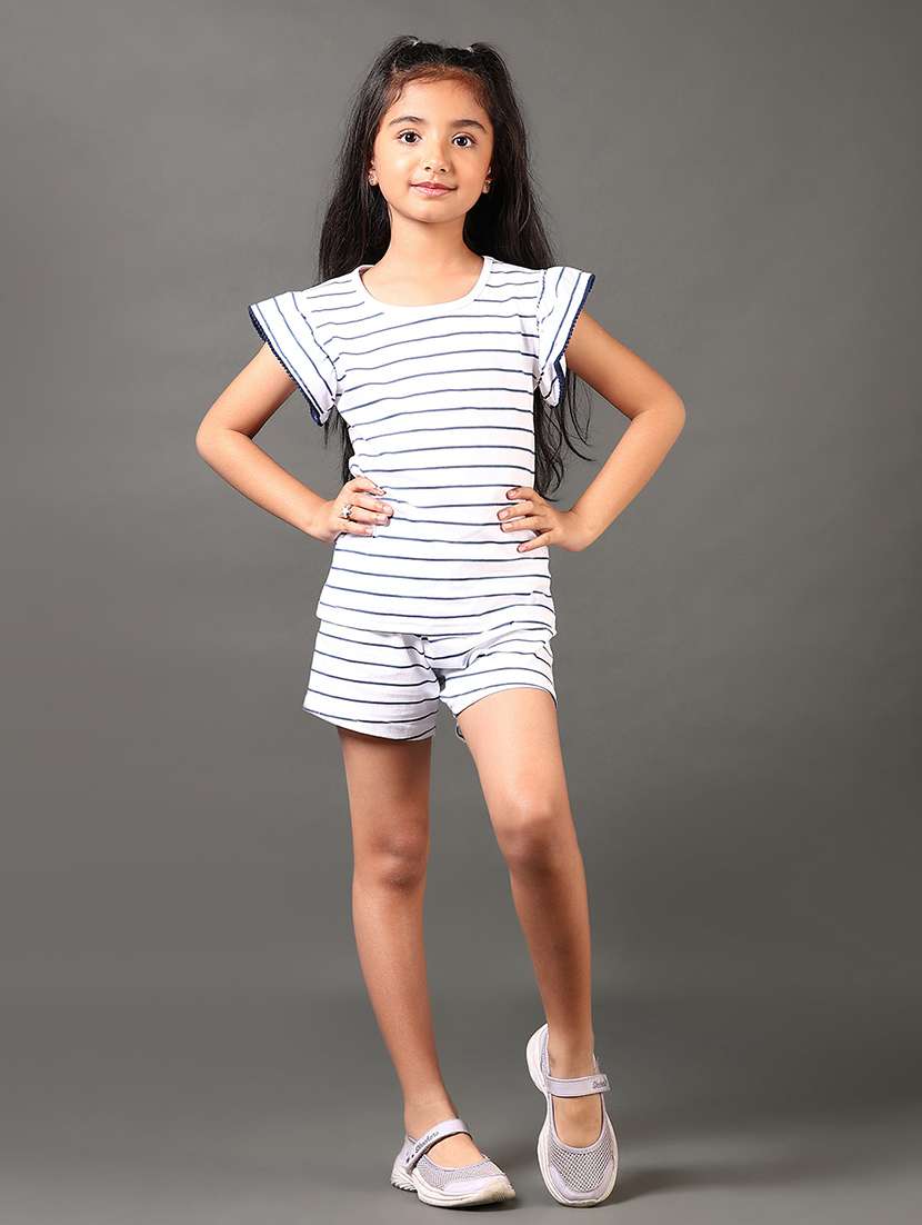 girls striped t-shirt and shorts set - 21612135 - Zoom Image - 0