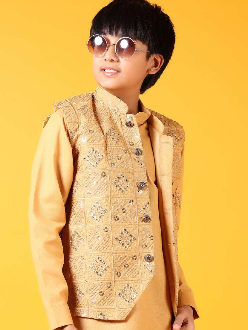 boys kurta and pyjama with embroidered jacket - 21612434 - Standard Image - 3