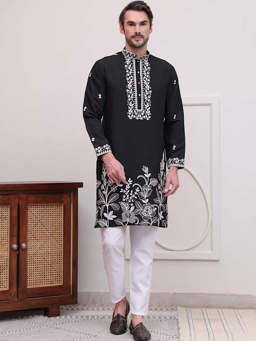 men embroidered long sleeves kurta pyjama set
