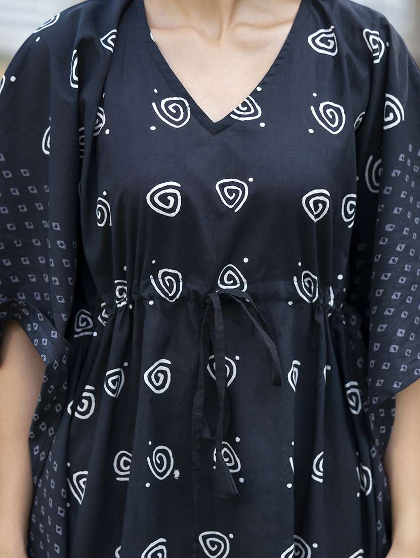 women blue printed v neck kaftan ethnic dress - 21613933 -  Standard Image - 5