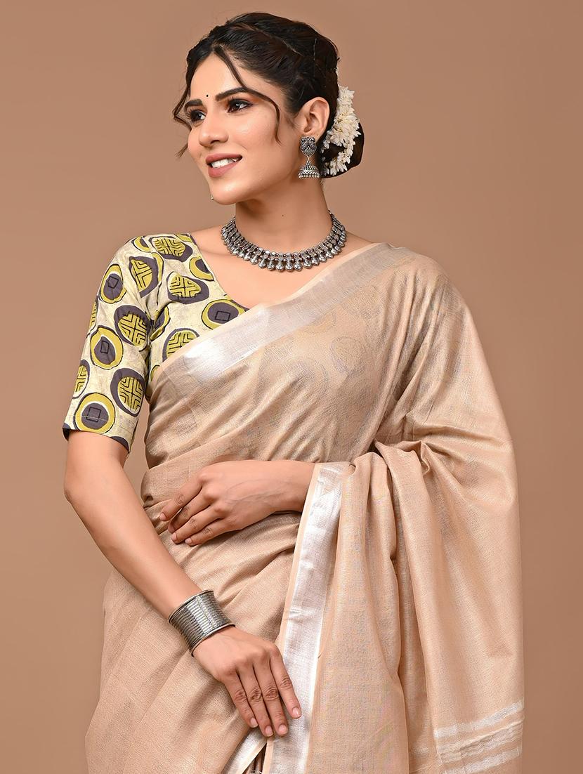 women solid handloom saree with blouse - 21613985 - Standard Image - 3