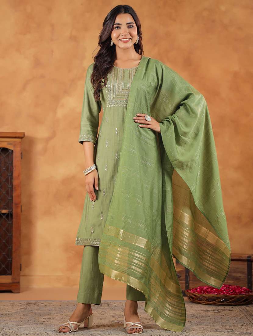 women three quarter sleeve kurta pant with dupatta set