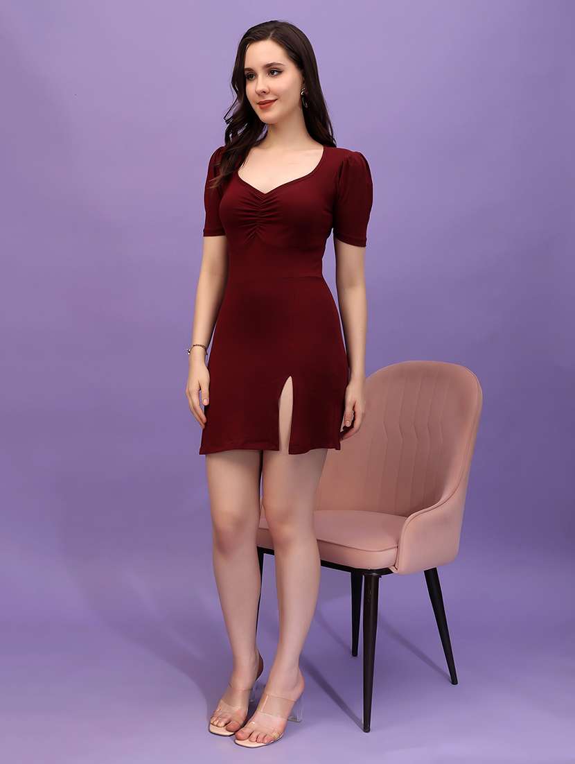 women maroon solid bodycon dress
