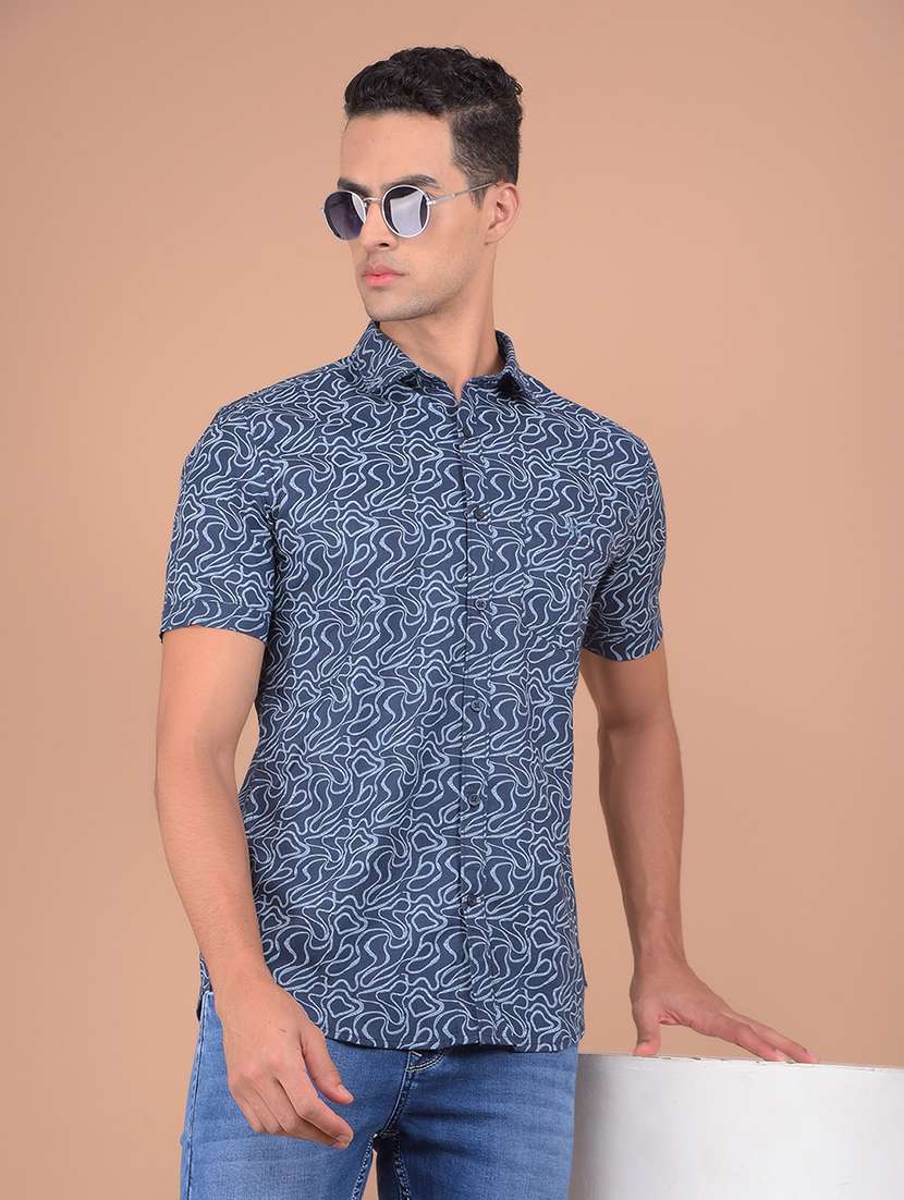 men short sleeves printed shirt