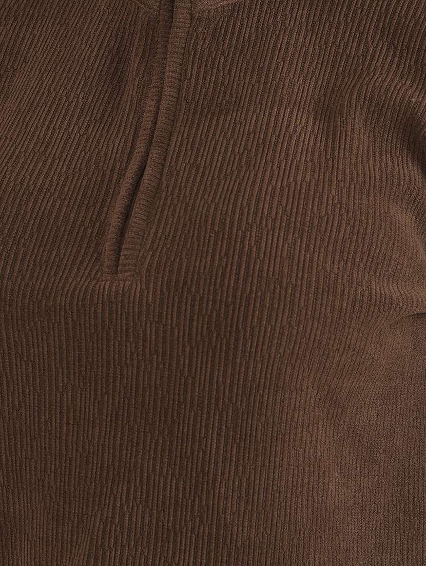 women solid mock neck crop top - 21617443 -  Standard Image - 5