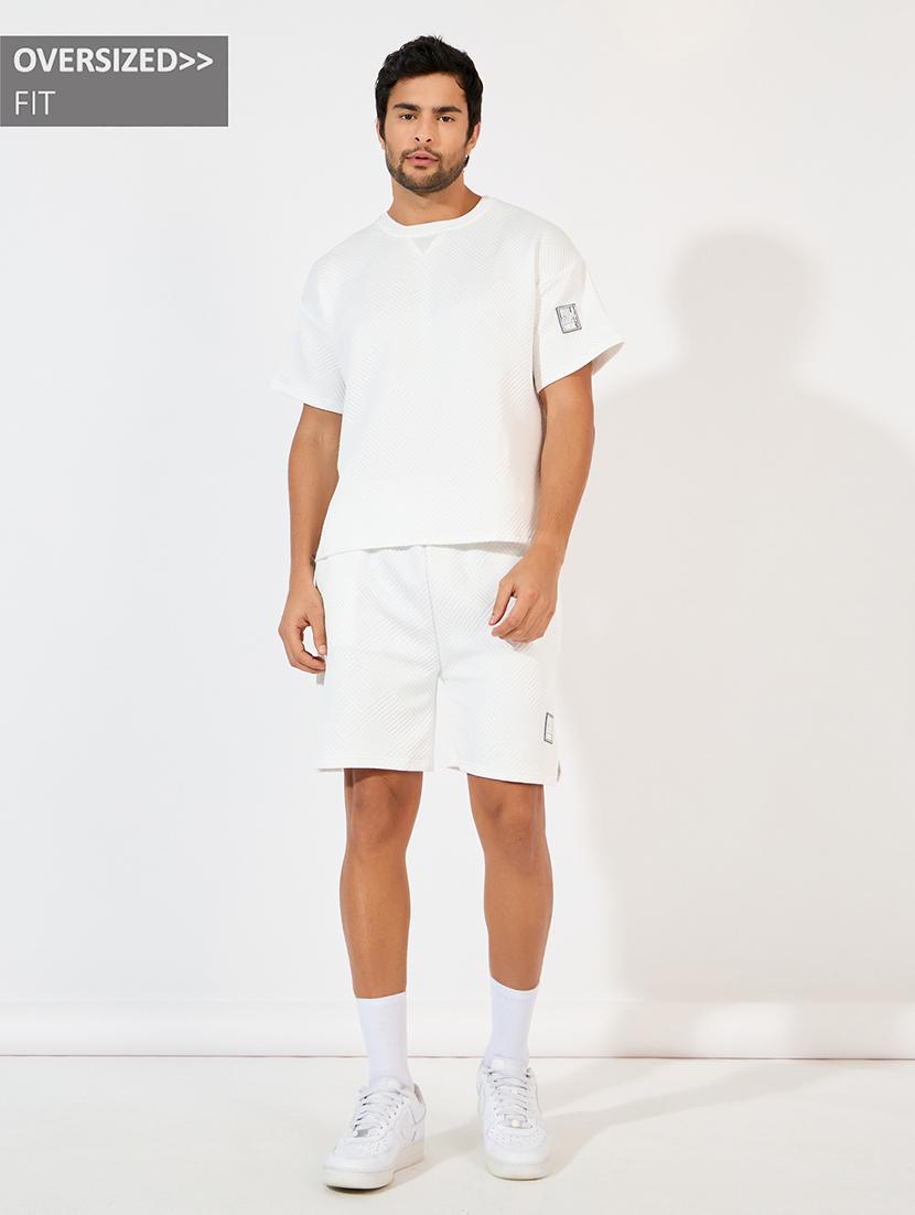 men self design round neck co-ord sets - 21618064 - Zoom Image - 0