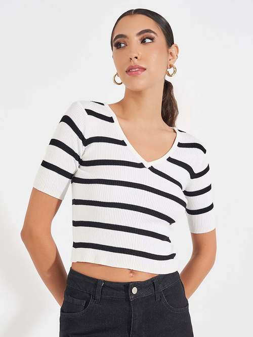 women white stripes pullover - 21618136 -  Standard Image - 0