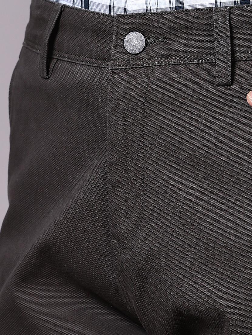 men solid mid rise chinos trouser - 21618702 - Standard Image - 5