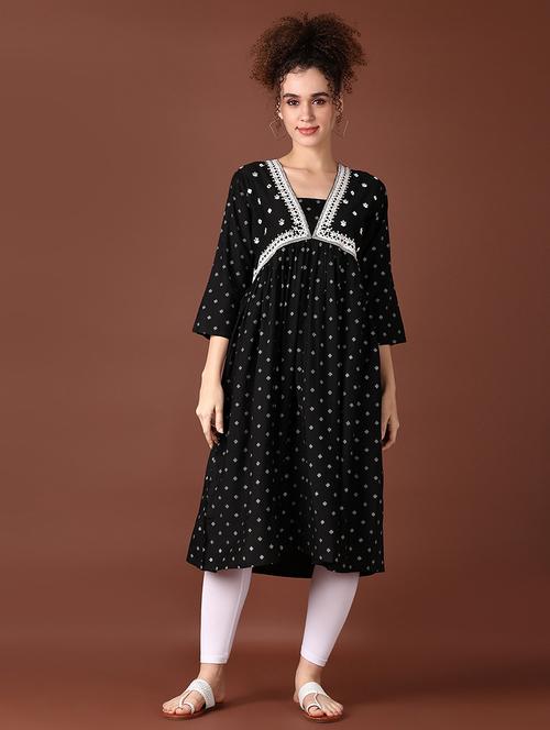 women three quarter sleeve a-line kurta - 21618704 - Standard Image - 0
