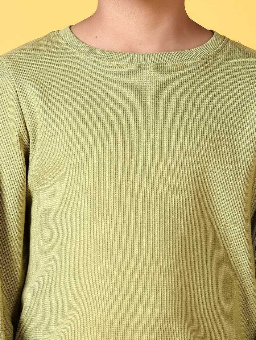 boys olive solid round neck t-shirt - 21618733 -  Standard Image - 5