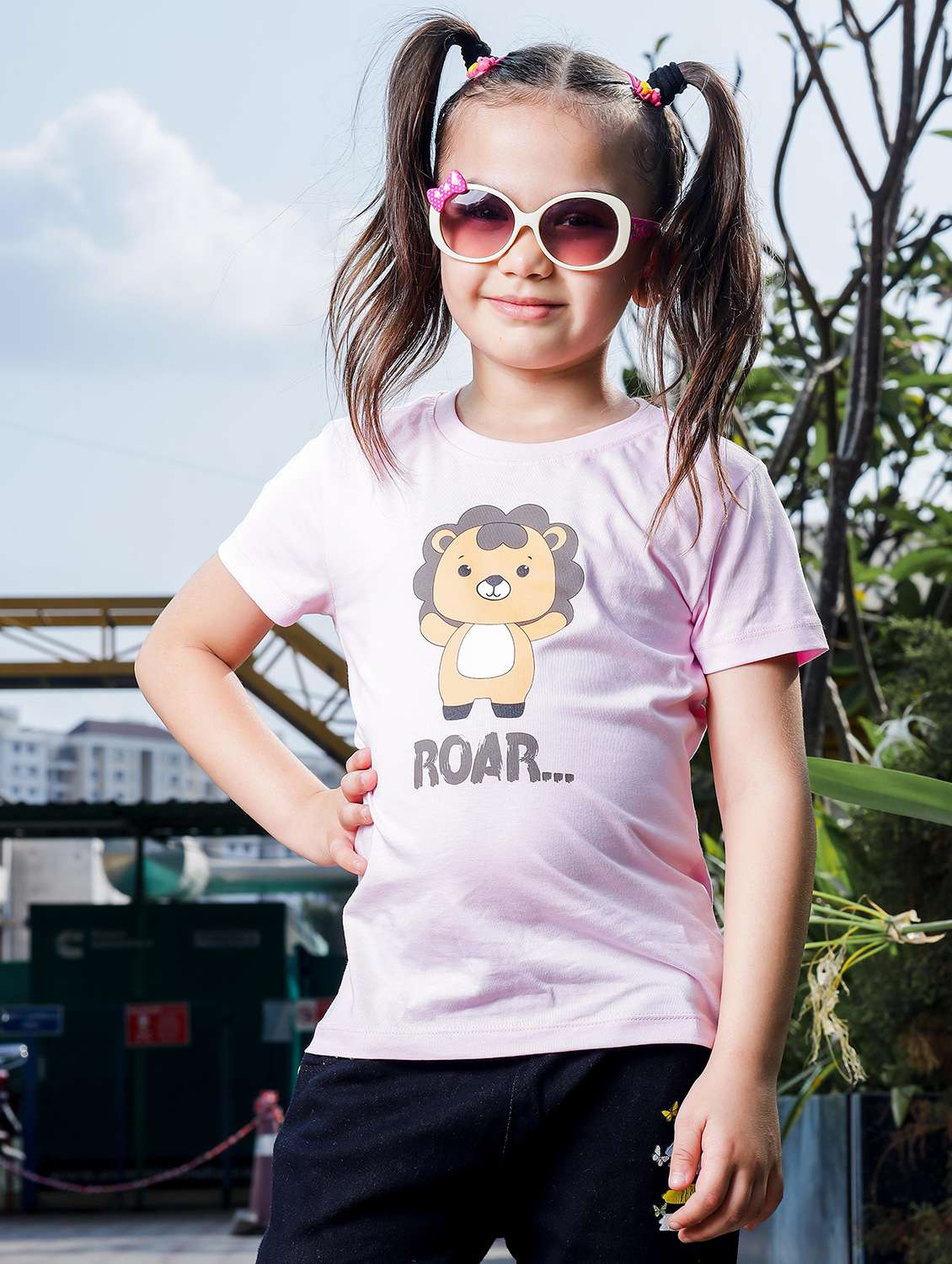 girls round neck printed short sleeves t-shirt