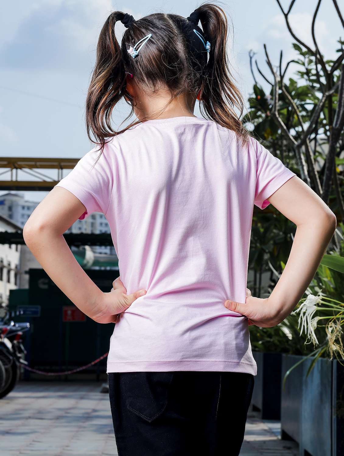 girls round neck printed short sleeves t-shirt - 21618903 - Standard Image - 3