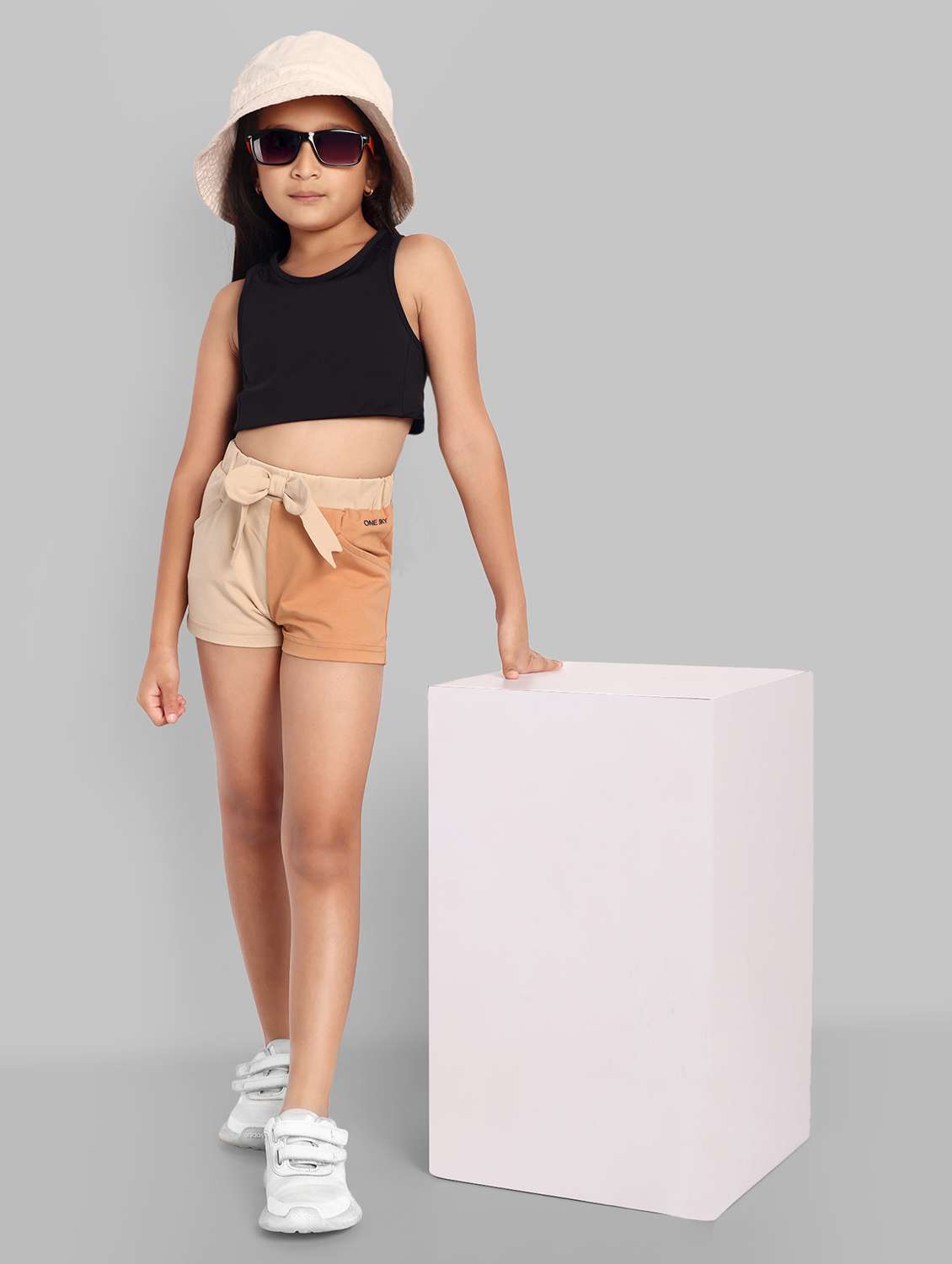 girls color block shorts - 21619277 - Standard Image - 3