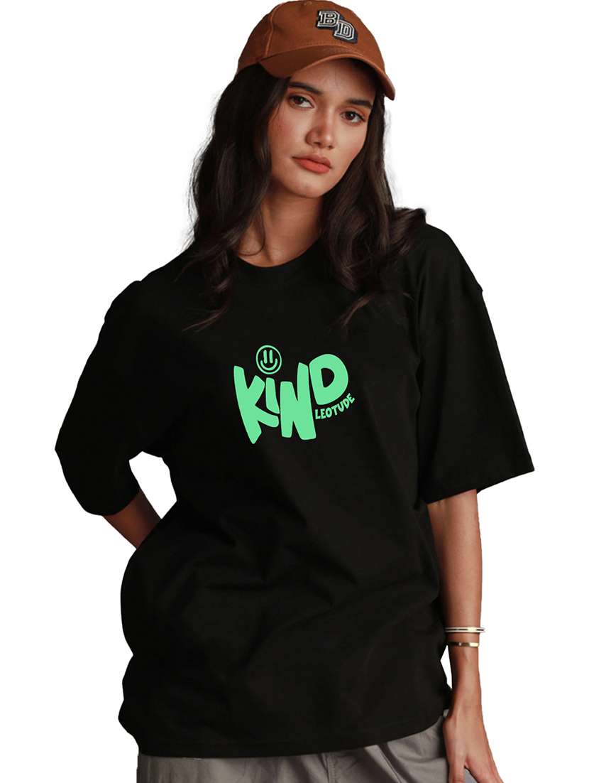 women round neck printed oversized t-shirt