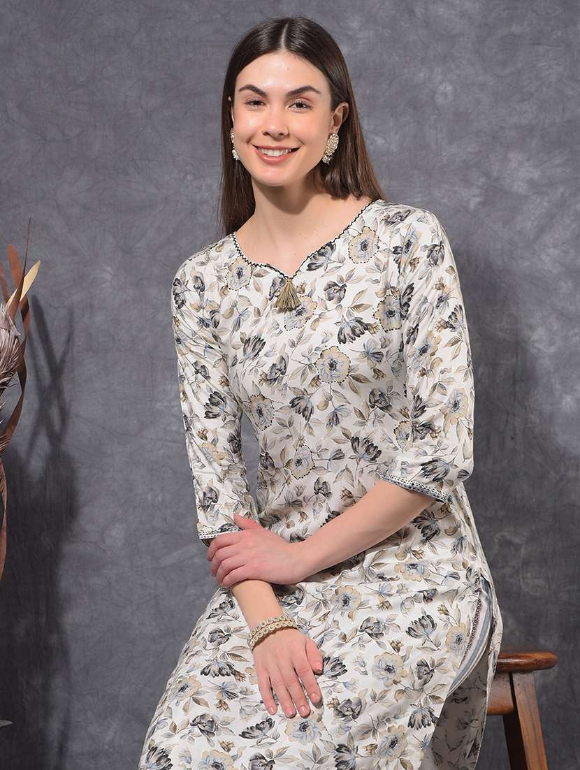 women floral printed three quarter sleeve kurta pant set - 21627236 -  Standard Image - 3