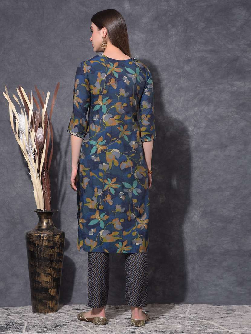 women floral printed three quarter sleeve kurta pant set - 21627243 - Standard Image - 3