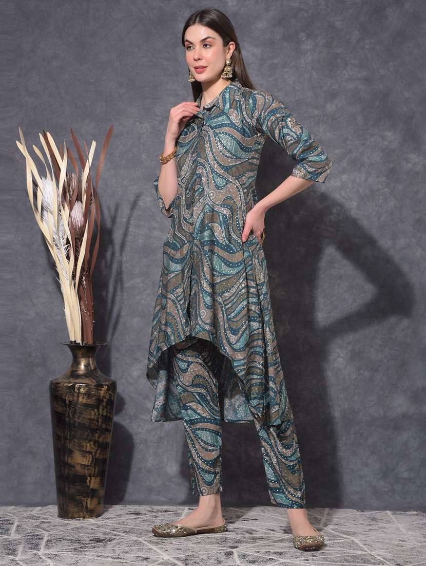 women printed three quarter sleeve kurta pant set - 21627257 - Zoom Image - 0