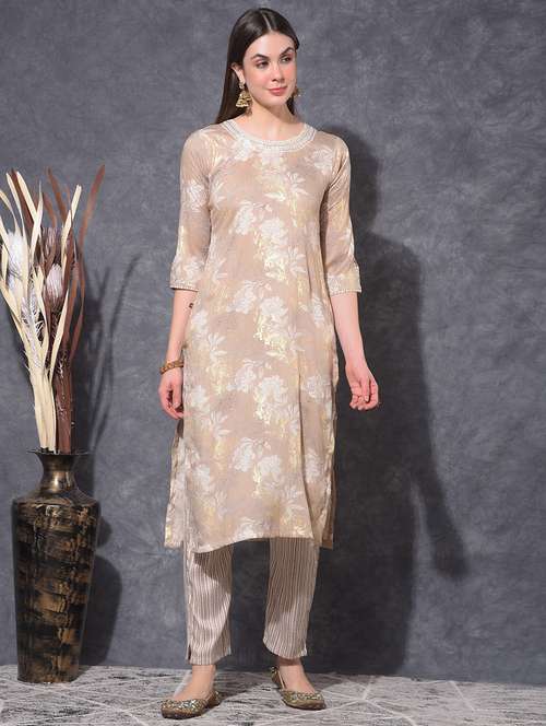 women floral three quarter sleeve kurta pant set - 21627264 -  Standard Image - 0