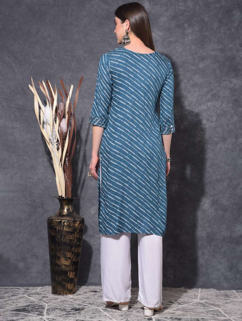 women printed three quarter sleeve straight kurta - 21627405 -  Standard Image - 3