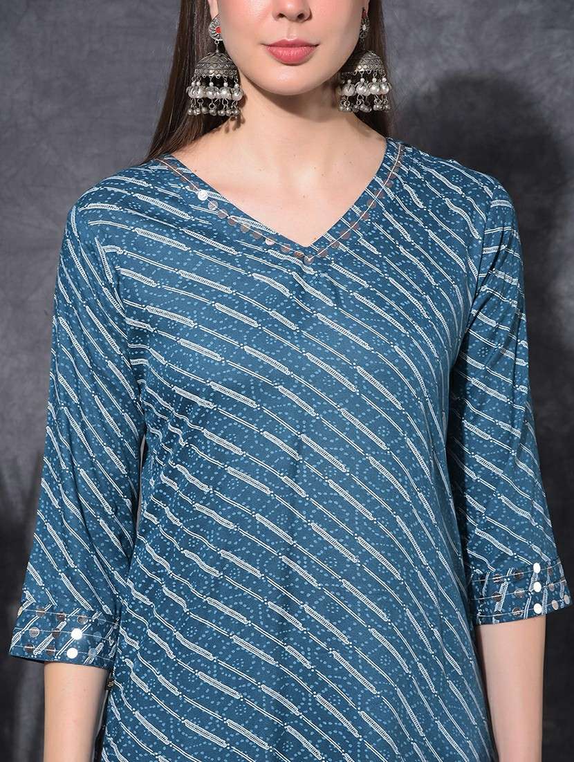 women printed three quarter sleeve straight kurta - 21627405 -  Standard Image - 5