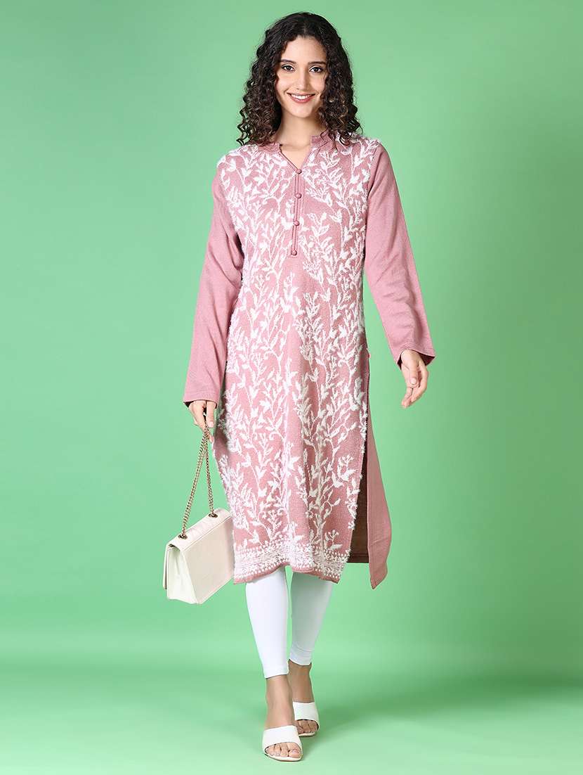 women self design long sleeve kurta